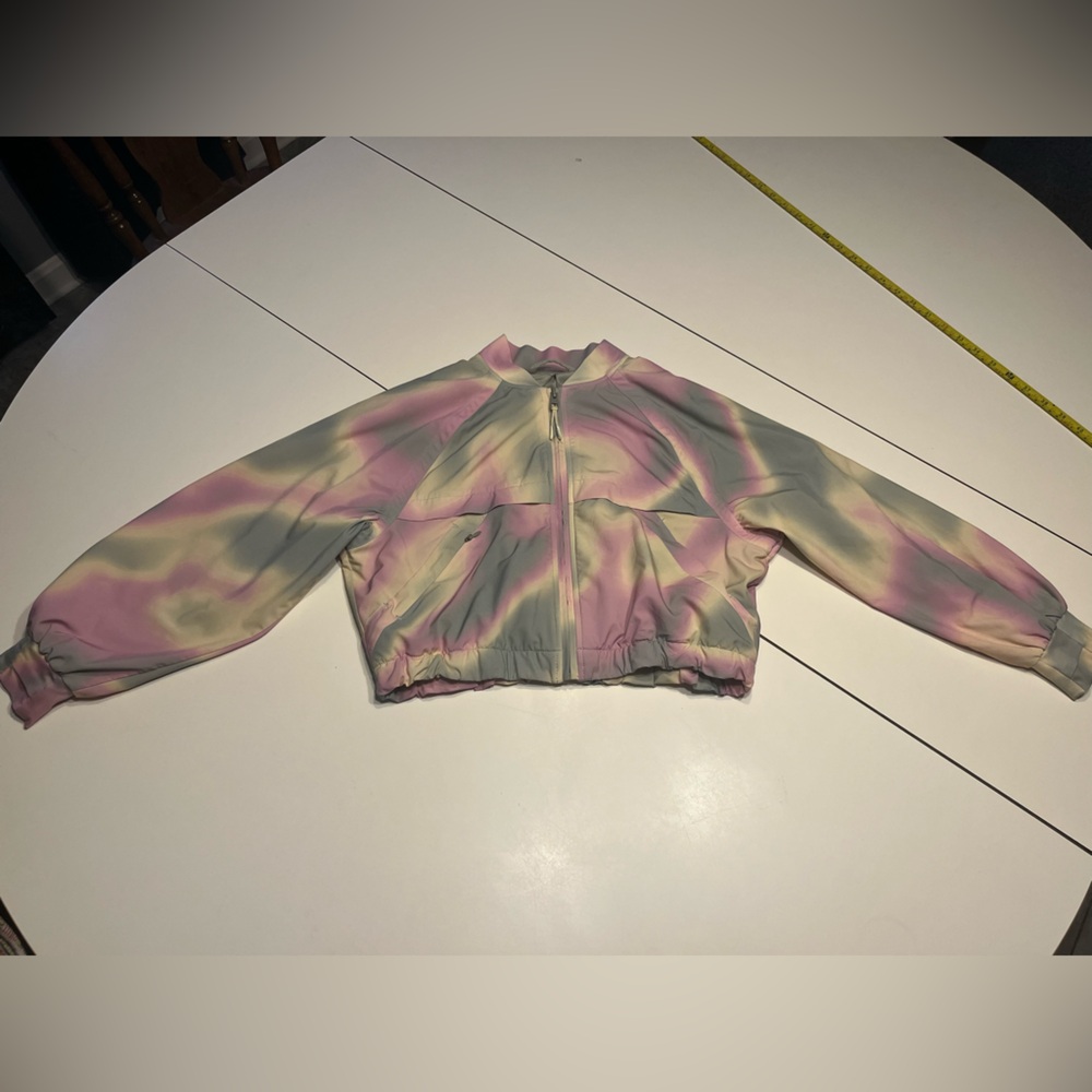 Athleta girl size 7 marble swirl green pink yellow cropped zip up jacket